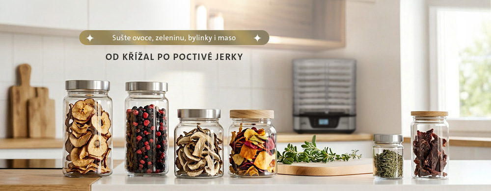 Sušička ovoce ETA Secca Premium 9301 90000 Sušička potravin ETA Secca Premium v pozadí kuchyně se sklenicemi sušeného ovoce, hub, bylinek a masa jerky