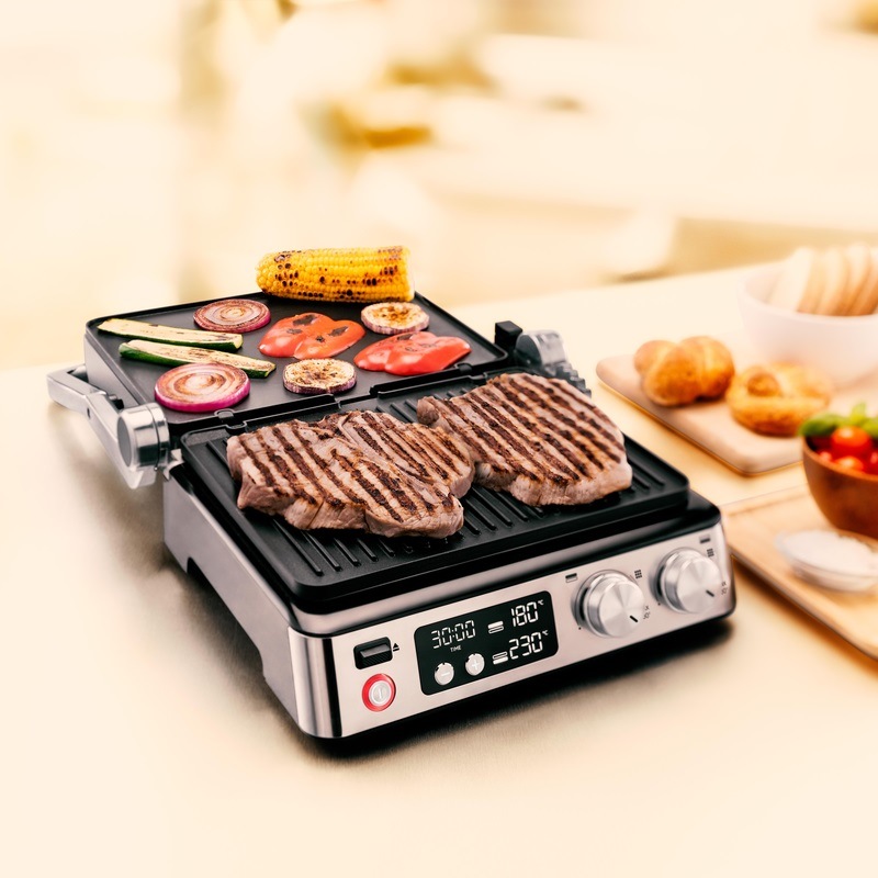 Gril Braun Multigrill 7 CG7044 Gril Braun Multigrill 7 CG7044