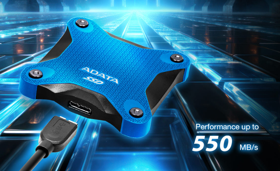 SSD externí ADATA SD620 2TB červený ADATA SD620 podporuje přenosové rychlosti až 550 Mb/s