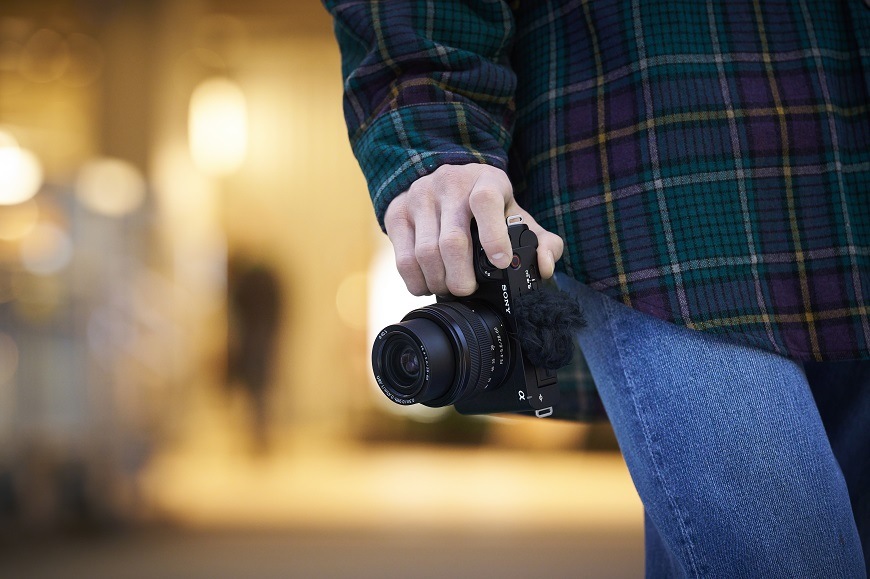 CSC fotoaparát Sony ZV-E1 + objektiv 28-60 mm