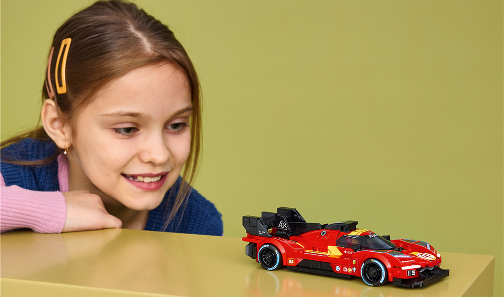 Stavebnice LEGO® Speed Champions 77261 Ferrari 499P Ferrari 499P z kostek LEGO nabízí dětem stavění, závodění i možnost vystavit hotový model.