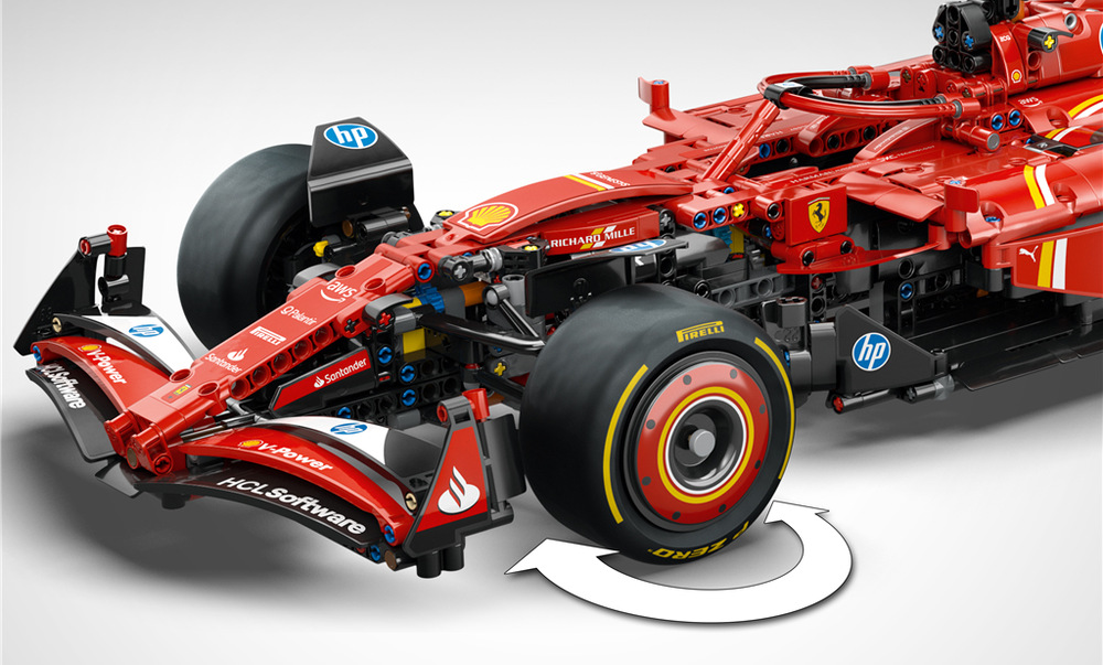 Stavebnice s 1 361 dílky vytvoří model dlouhý 61 cm, který díky aplikaci LEGO Builder zvládnete snadno sestavit.