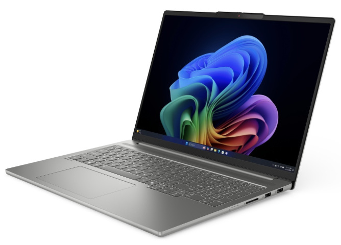 Notebook Lenovo IdeaPad Pro 5 16AKP10 z pravého úhlu s numerickou klávesnicí a porty