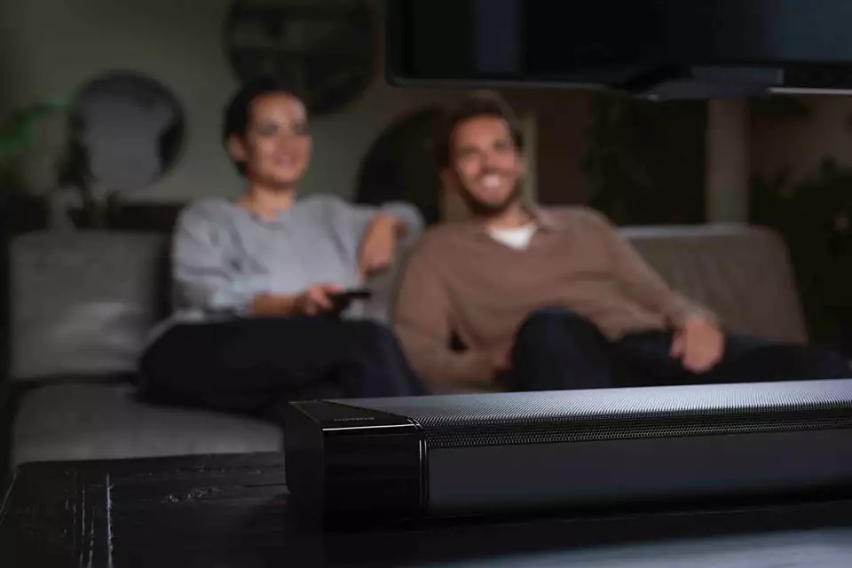 Soundbar Philips B95 Fidelio černý