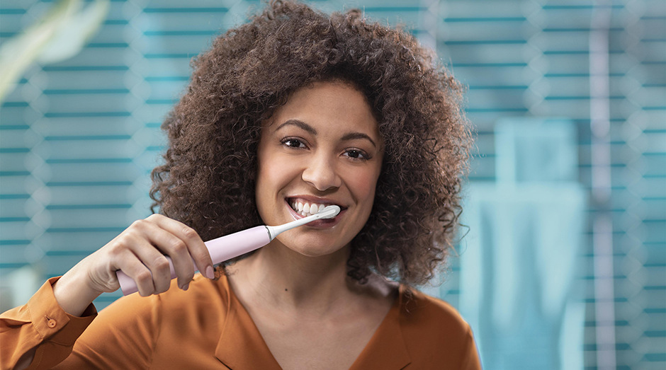 Zubní kartáček Philips Sonicare 9000 DiamondClean HX9911/21 růžový Zubní kartáček Philips Sonicare 9000 DiamondClean HX9911/21 růžový