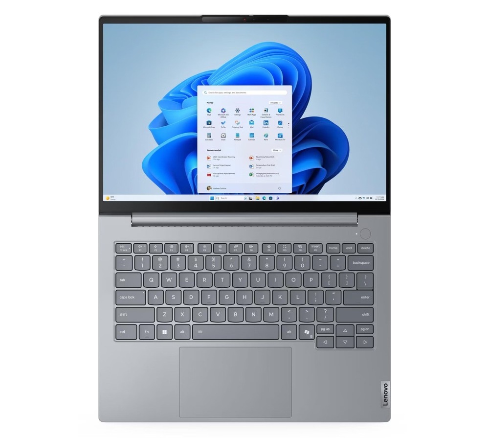 Zapnutý a otevřený na 180° notebook Lenovo ThinkBook 14 G9 AHP