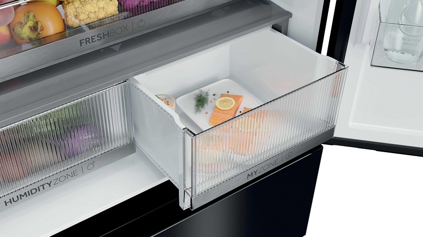 zásuvka my zone v černé chladničce french door haier HFKR7819DNGB