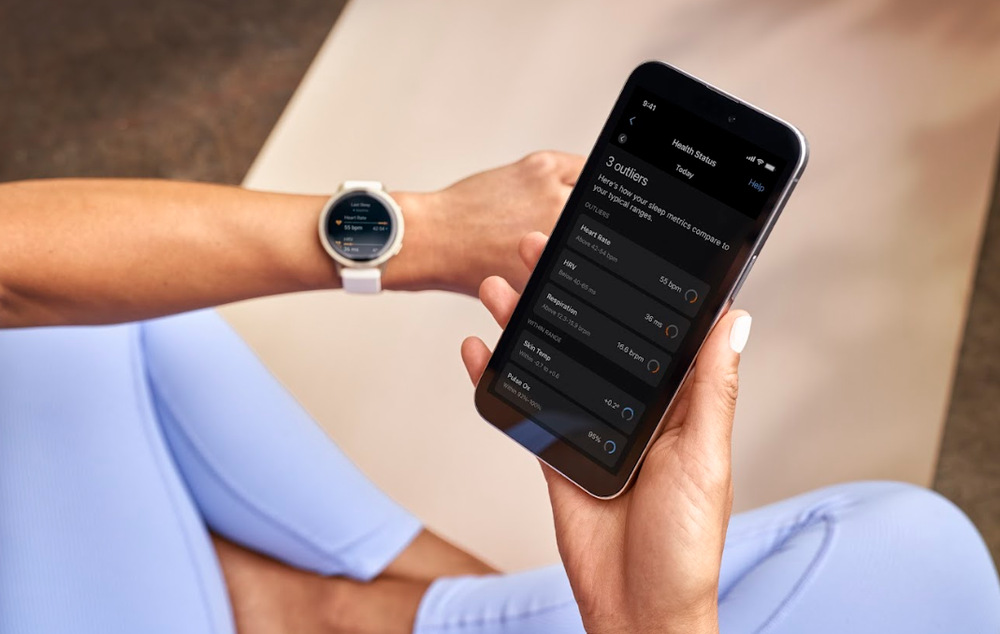 Chytré hodinky Garmin Venu 4 - 45 mm stříbrné/žluté