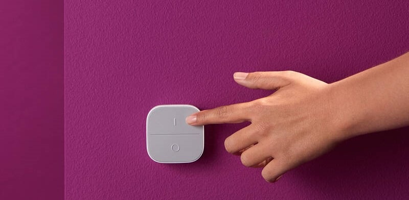 Ovladač WiZ Portable Button šedé/bílé Ovladač WiZ Portable Button šedé/bílé