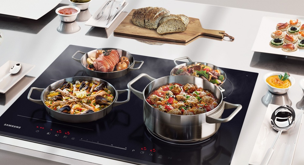 Indukční varná deska Samsung NZ64R3747BK/UR černá Jídlo připravované na varné desce indukce Samsung NZ64R3747BK/UR, funkce Keep Warm