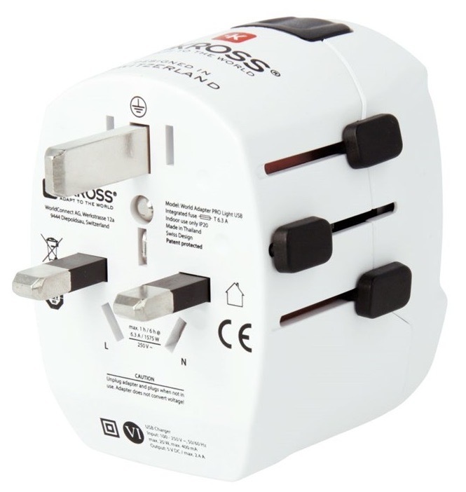 Cestovní adaptér SKROSS pro celý svět, USB/USB-C 45W bílý Cestovní adaptér SKROSS pro celý svět, USB/USB-C 45W bílý