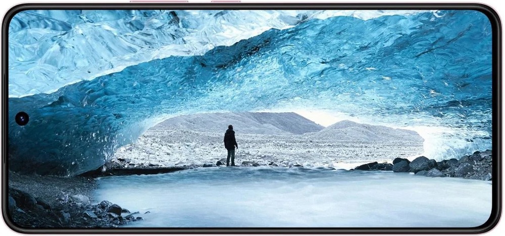 Mobilní telefon vivo V70 Lite 5G 6 GB / 256 GB černý Přes celý displej mobilního telefonu Vivo V70 Lite 5G 6 GB/256 GB je obrázek, na kterém se nachází muž v horách. Fotka znázorňuje dokonale rozlišení s detaily.