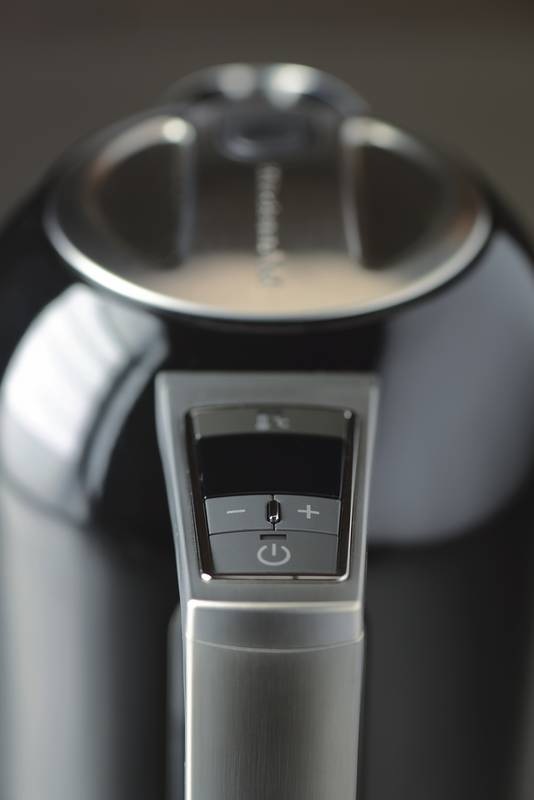 Rychlovarná konvice KitchenAid P2 5KEK1722EER červená