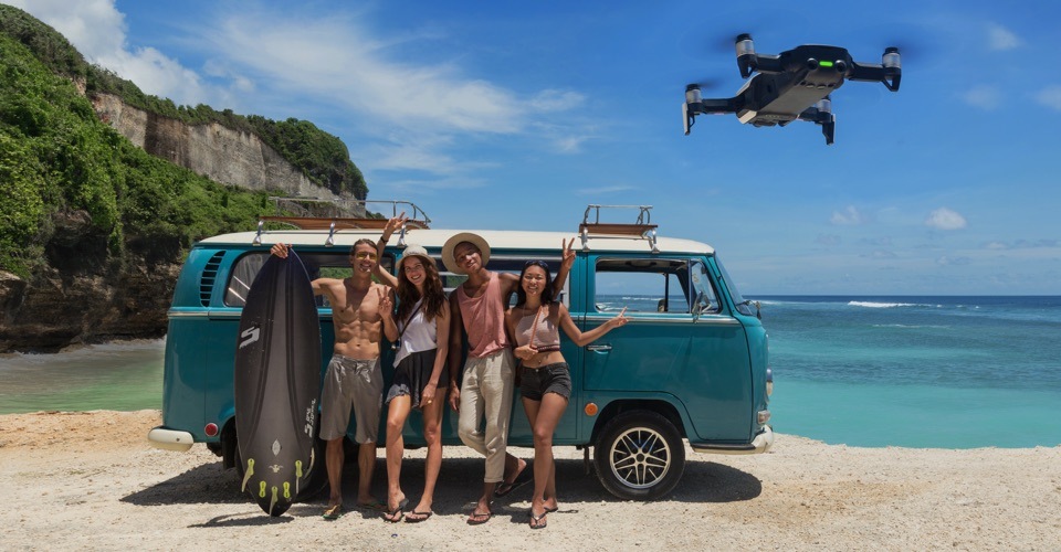 Dron DJI Mavic Air Fly More Combo bílý