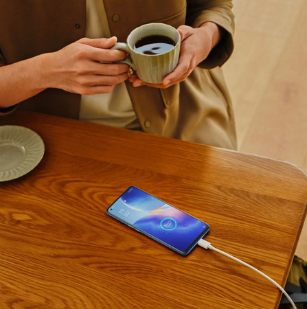Mobilní telefon Oppo Reno5 5G černý
