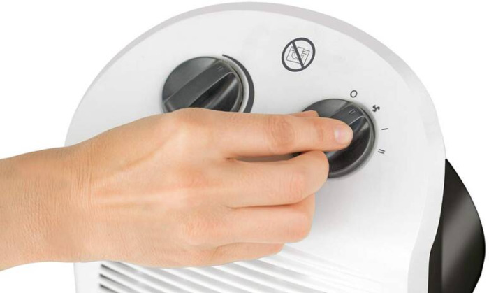 Teplovzdušný ventilátor Black+Decker BXSH2000E bílý Black+Decker BSH2000E, bílá