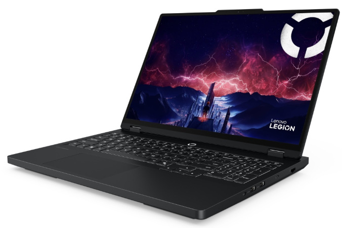 Lenovo Legion Pro 5 16IAX10H z pravého úhlu s viditelnými bočními konektory