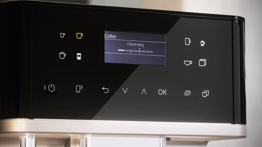 Automatický kávovar Miele CM 6360 černý