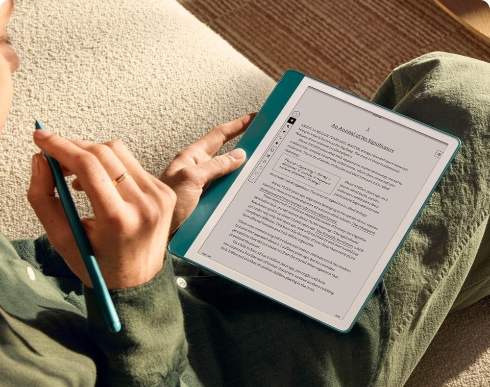 Čtečka e-knih Amazon Kindle Scribe 2024 64 GB + dotykové pero - bez reklam černá