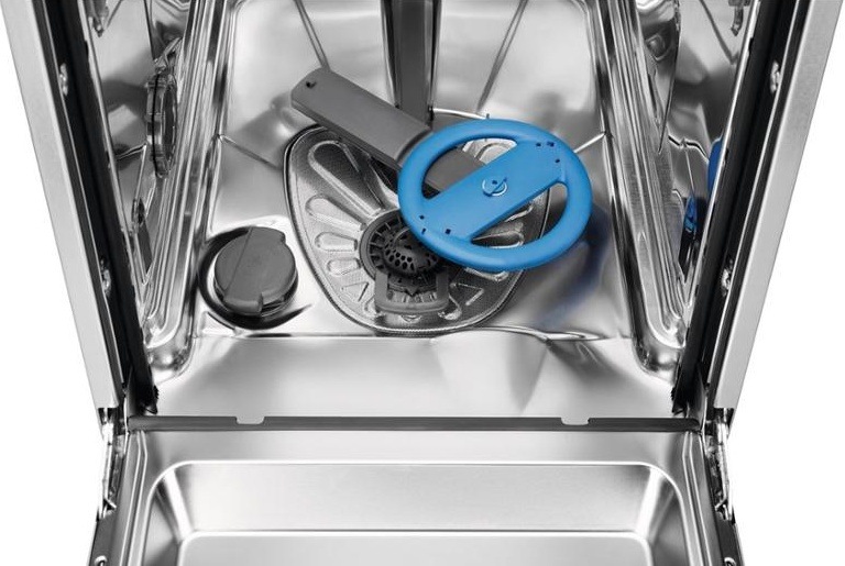 Myčka nádobí Electrolux ESG62300SX nerez