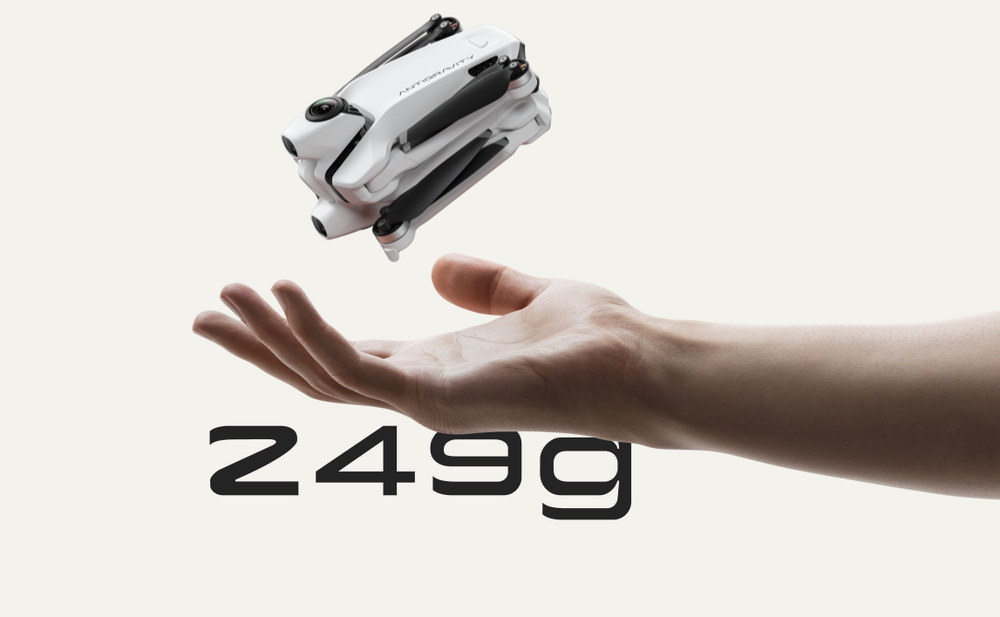 Dron Insta360 Antigravity A1 Explorer Bundle šedý Insta360 Antigravity A1 váží jen 249 g