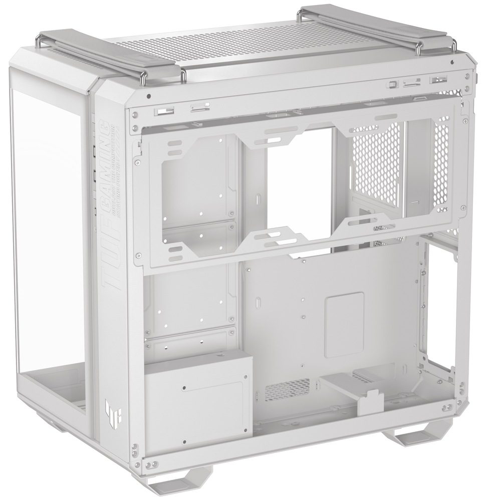 Case Asus TUF GAMING GT502 HORIZON bílá Na fotce je skříň focená šikmo přes pravý přední roh bez bočnice, takže je vidět nejen dovnitř do hlavní komory, ale zároveň i část předního skleněného čela s rámem. Uvnitř vynikne prostor pro základní desku a velké průchodky pro vedení kabeláže, napravo je svislá montážní pozice pro boční ventilátory nebo radiátor. Nahoře je připravený prostor pro trojici ventilátorů (typicky až 360mm radiátor) a vzadu pozice pro 120mm ventilátor. Dole jsou vidět sloty pro rozšiřující karty a otevřená spodní část, která nechává vzduchu volnou cestu skrz skříň.