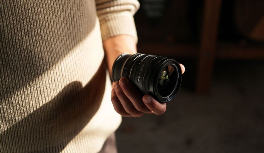 Objektiv Sony FE 24-50 mm f/2.8 G černý Objektiv Sony FE 24-50 mm f/2.8 G