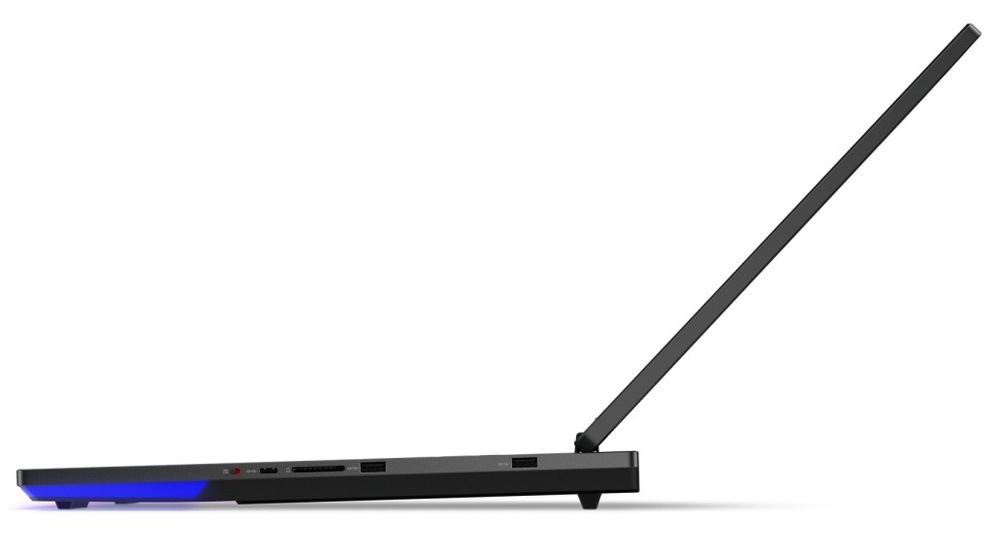 Lenovo Legion 9 18IAX10 je vybaven i Thunderboltem 5