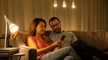 Chytrá žárovka Philips Hue Bluetooth 5,7W, GU10, White and Color Ambiance