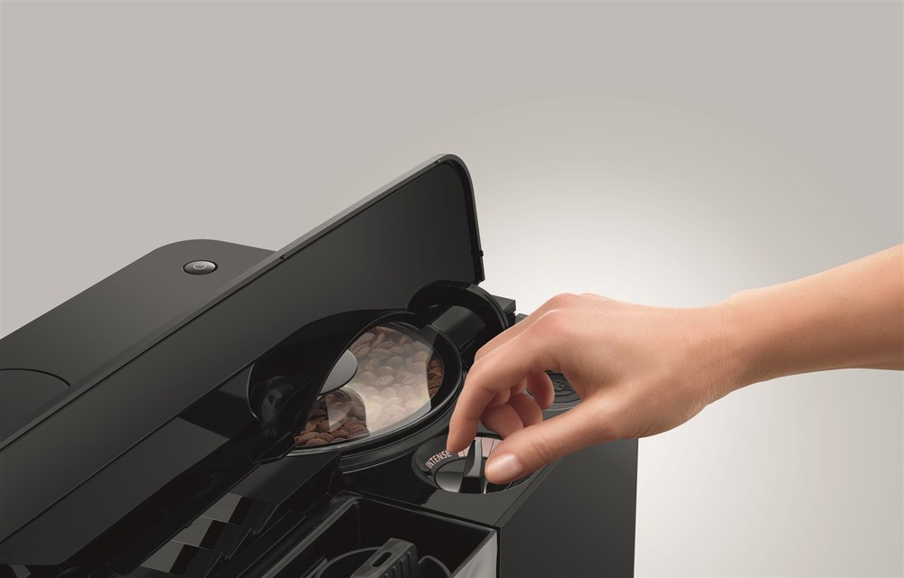 Automatický kávovar Jura C8 Piano Black Automatický kávovar Jura C8 Piano Black