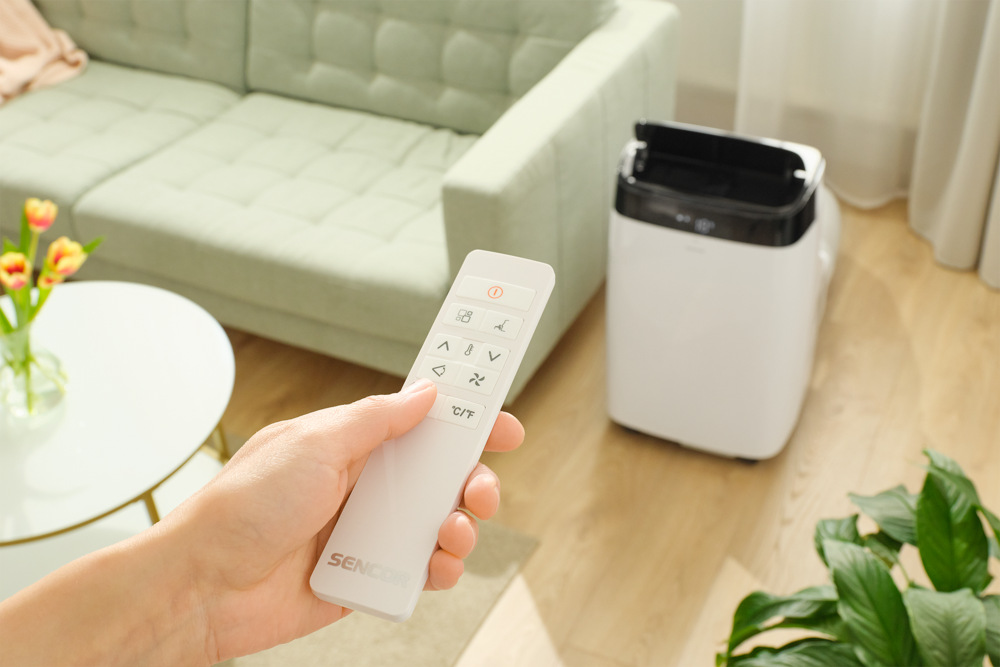 Mobilní klimatizace Sencor SAC MT9040C bílá Mobilní klimatizace Sencor SAC MT9040C a ovladač