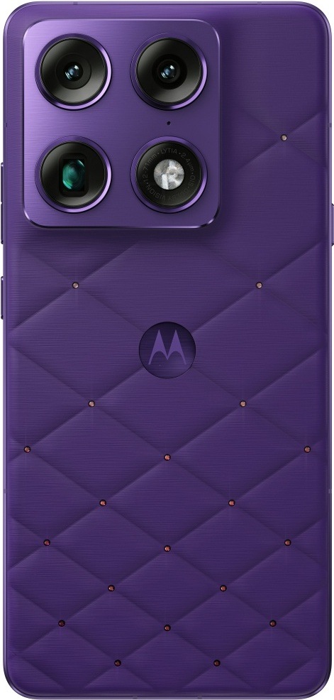 Mobilní telefon Motorola Signature Crystals by Swarovski 5G 16 GB / 512 GB fialový Zadní strana smartphonu Motorola Signature s luxusním designem Crystals by Swarovski