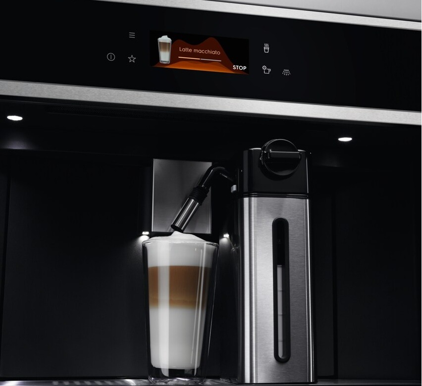 Vestavné espresso Electrolux 900 PRO KBC85Z černý Vestavné espresso Electrolux 900 PRO KBC85Z černý