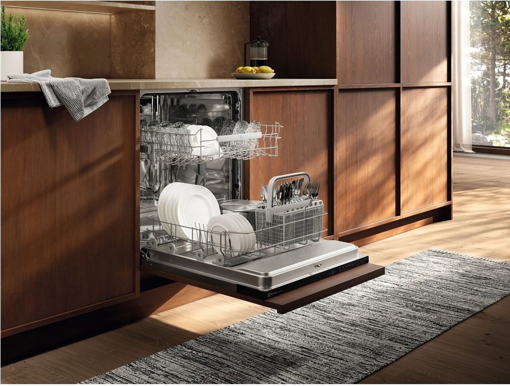 Otevřená myčka Electrolux E62LD100S série 600