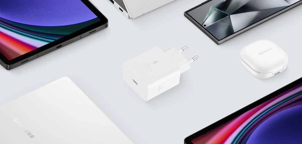 Nabíječka do sítě Samsung 45W, USB-C bílá Nabíječka do sítě Samsung 45W a různá kompatibilní zařízení