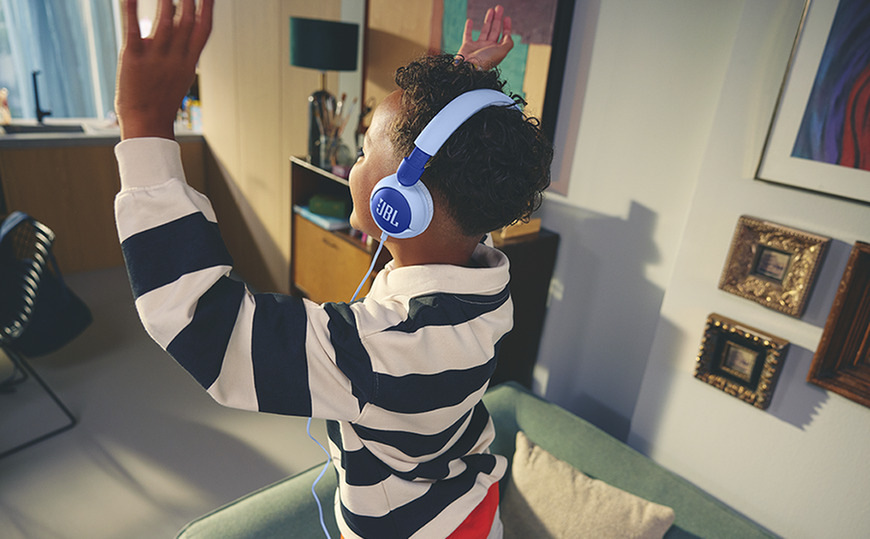 Sluchátka JBL JR320 modrá JBL JR320, modrá