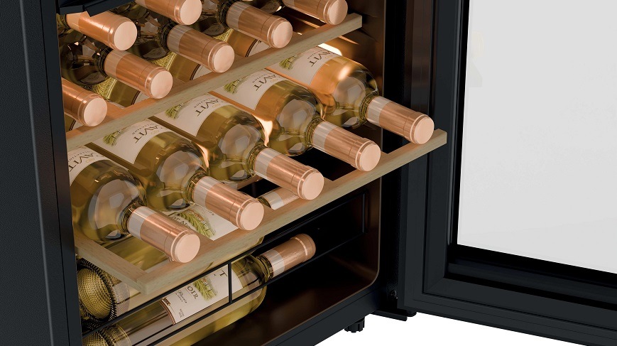 Vinotéka Haier HWS32GDG černá Vinotéka Haier HWS32GDG černá