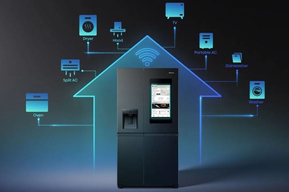 Americká lednice Hisense RS9P628GPFE černá znázornění domečku a v něm lednice Hisense, jako symbol, že lednici lze zahrnout do chytré domácnosti pomocí aplikace ConnectLife