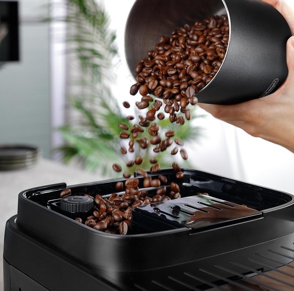Automatický kávovar De'Longhi Magnifica Evo Next ECAM 310.80.SB černý/stříbrný