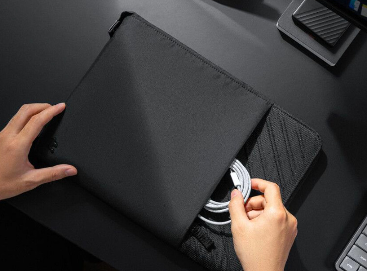 Pouzdro na notebook tomtoc Voyage-A10 Laptop Sleeve 16" - černé