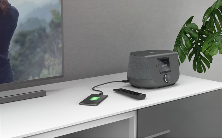 Internetový radiopřijímač s DAB+ Hama DIR3300SBT černý Internetový radiopřijímač s DAB+ Hama DIR3300SBT černý
