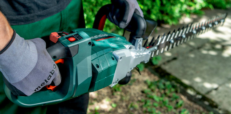 Nůžky na živý plot Metabo HS 18 LTX BL 55 (bez baterie)