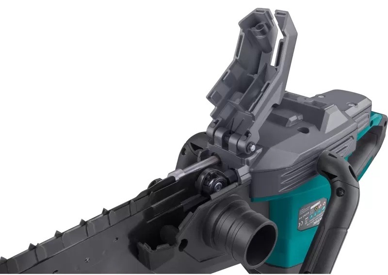 Pila elektrická EXTOL Industrial 8793110 otevřený mechanismus uchycení pilových listů a vývod pro odsávání prachu u pily Extol