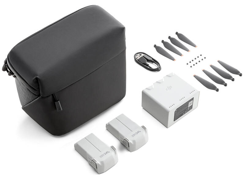 Dron DJI Mini 3 Pro + Fly More Kit