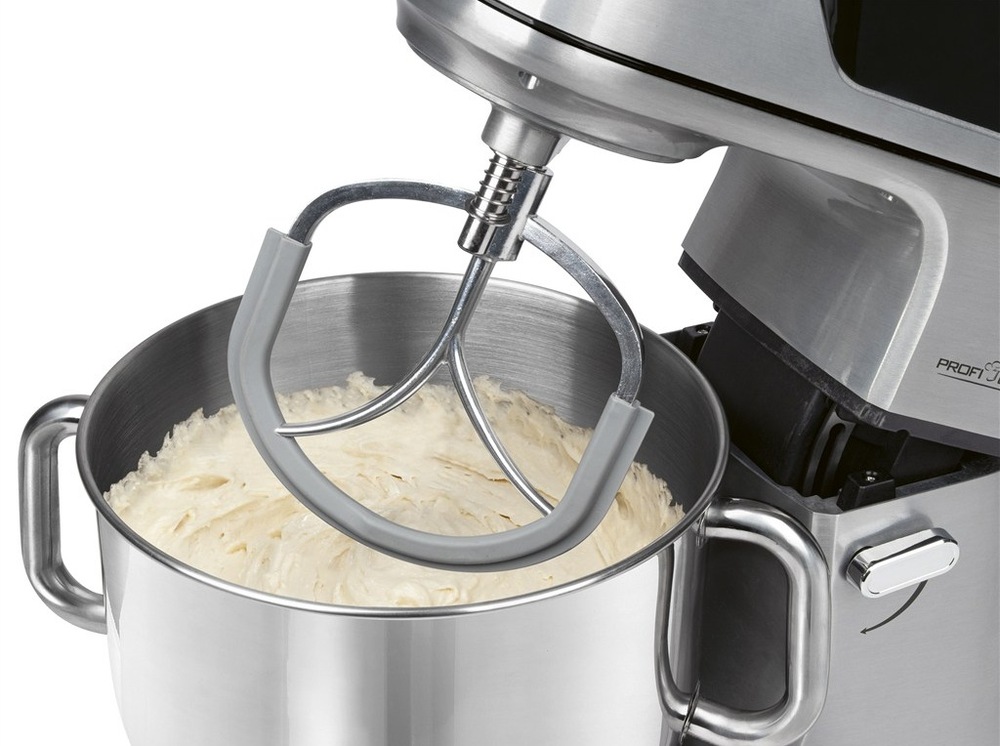 Kuchyňský robot Profi Cook KM 1338 stříbrný Hnětací hák kuchyňského robota ProfiCook zpracovává husté těsto v nerezové míse.