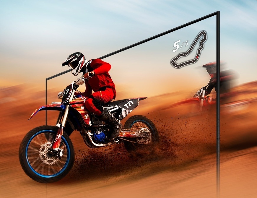 Televize Samsung QE75Q7F Motorkář vyjíždějící z obrazovky - funkce Motion Xcelerator