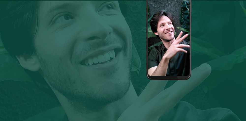 Mobilní telefon Motorola Moto G8 Plus růžový