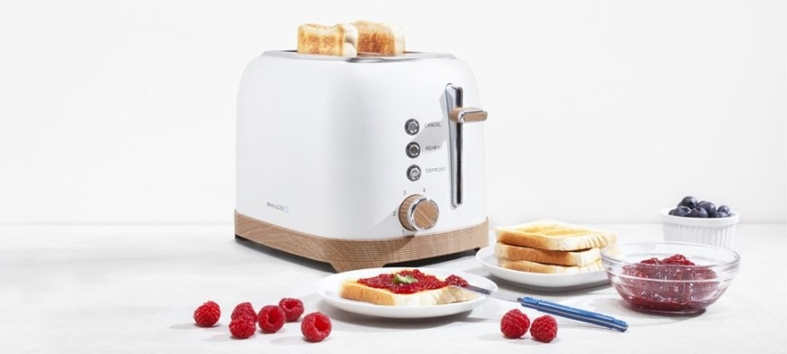 Topinkovač Philco PHTA 3710W opéká různé druhy pečiva