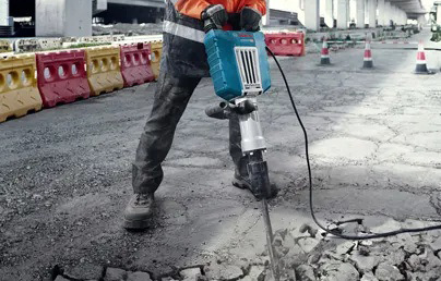 Kladivo Bosch Professional GSH 14 C Technologie Auto-Gear-Rotation rovnoměrně rozkládá opotřebení převodovky a prodlužuje její životnost při zátěži