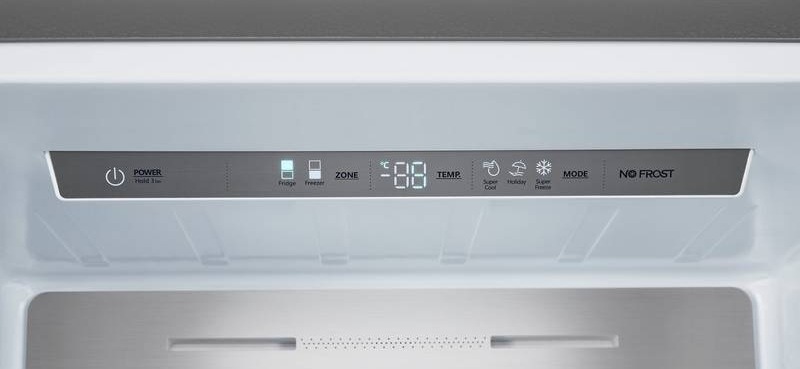Hisense RB645N4BFE, černá